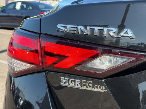 Used 2024 Nissan Sentra S image 10