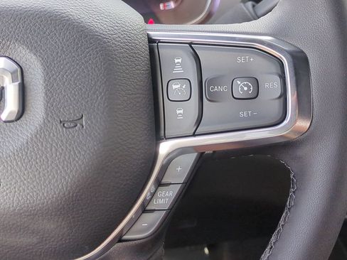 New 2026 RAM 3500 Laramie AWD/4WD image 27