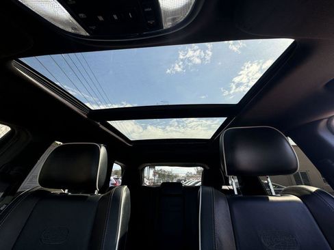 Used 2014 Jeep Grand Cherokee Overland w/ Trailer Tow Group IV image 16