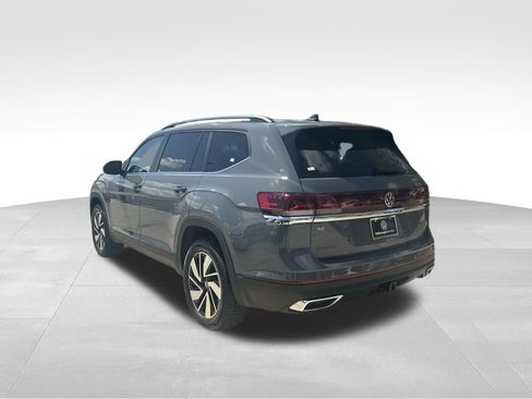 New 2026 Volkswagen Atlas SE FWD image 3