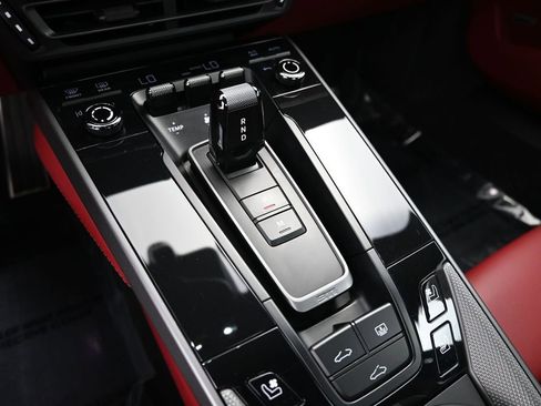 Certified 2024 Porsche 911 Carrera image 25