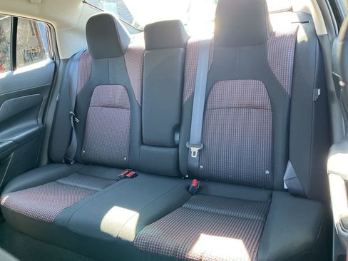 New 2026 Nissan Sentra SR w/ Floor Mat Package FWD image 22