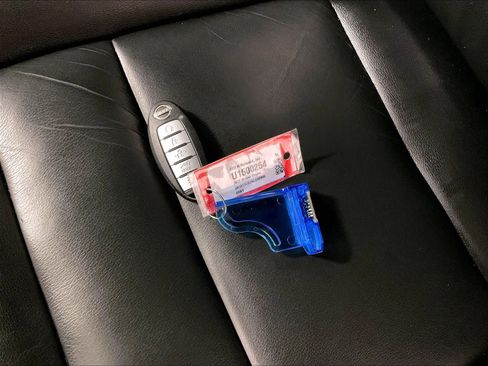 Used 2022 Nissan Rogue SL w/ SL Premium Package image 31