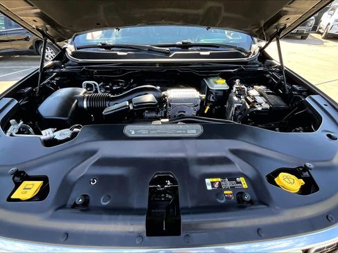 Used 2023 Jeep Wagoneer 2WD image 31