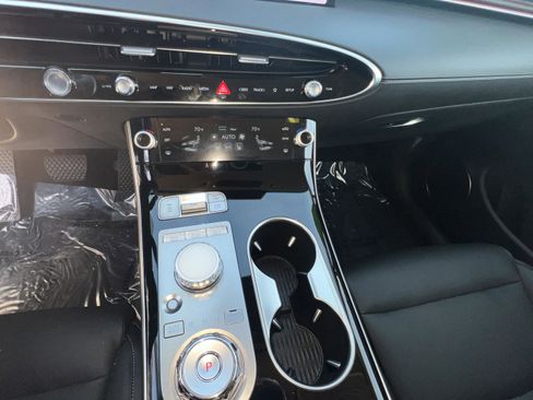 Used 2026 Genesis GV70 2.5T image 14