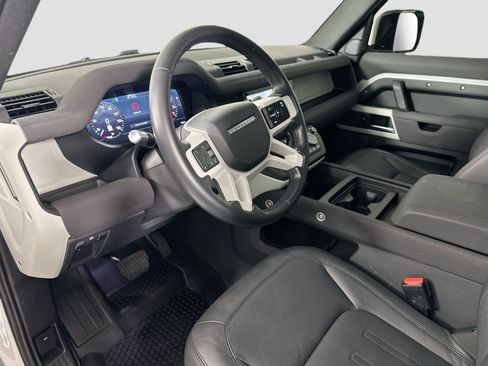 Certified 2022 Land Rover Defender 110 SE image 11