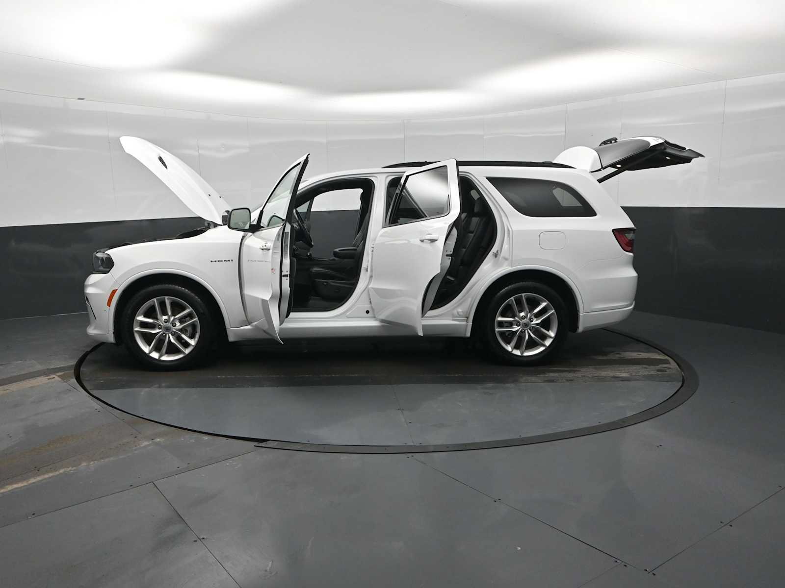 Used 2024 Dodge Durango R/T AWD/4WD image 35