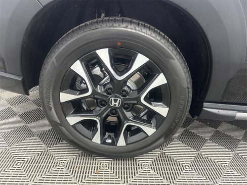 Used 2026 Honda HR-V EX-L image 18