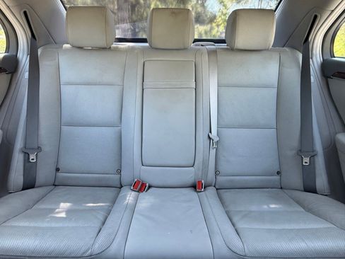 Used 2010 Mercedes-Benz S 550 image 42