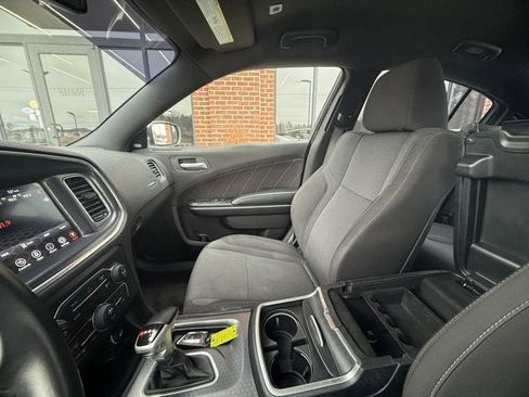 Used 2017 Dodge Charger R/T image 29