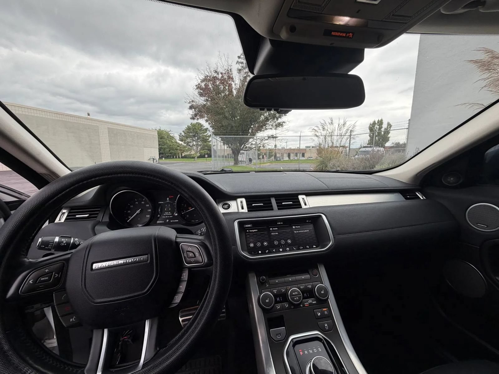 Used 2017 Land Rover Range Rover Evoque HSE AWD/4WD image 14