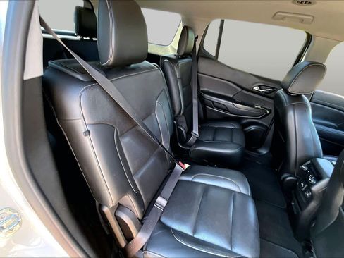 Used 2019 GMC Acadia SLT FWD image 15