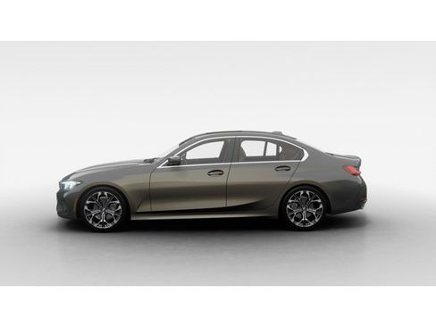 New 2026 BMW 330i xDrive Sedan AWD/4WD image 4