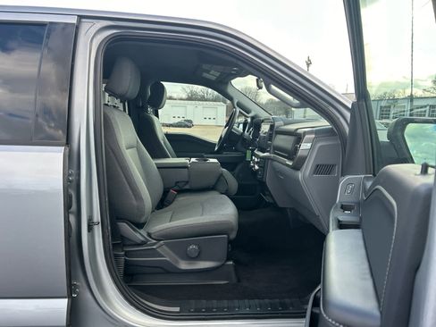 Used 2025 Ford F150 XLT w/ Equipment Group 301A Standard image 14