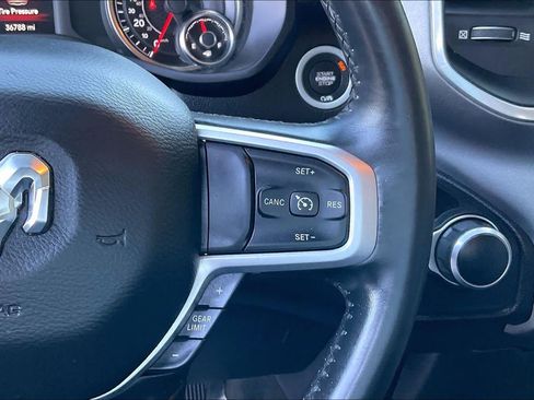 Used 2019 RAM 1500 Big Horn AWD/4WD image 23