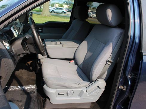 Used 2014 Ford F150 XLT w/ Equipment Group 302A Luxury AWD/4WD image 16