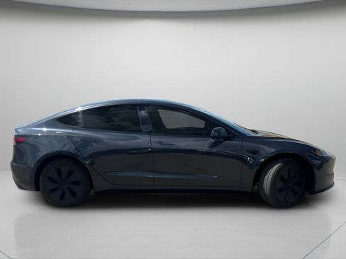Used 2025 Tesla Model 3 Long Range RWD image 3