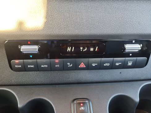 New 2025 Mercedes-Benz Sprinter 2500 image 26