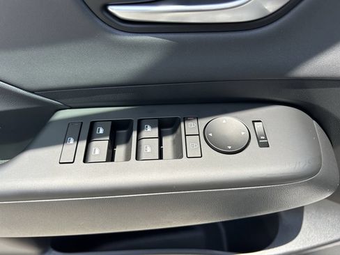 New 2026 Hyundai Kona Limited FWD image 23