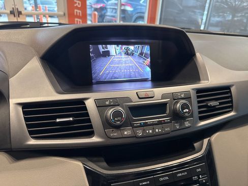 Used 2011 Honda Odyssey EX-L image 36