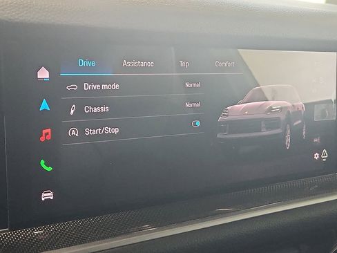 New 2026 Porsche Cayenne AWD/4WD image 23