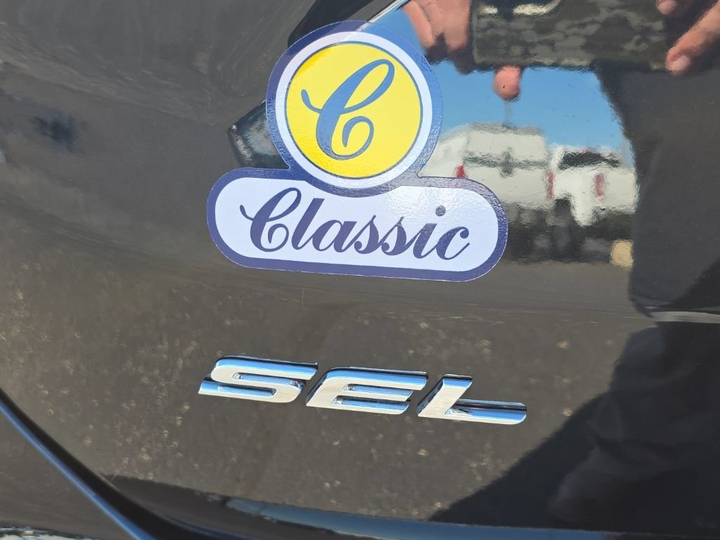 Used 2024 Ford Edge SEL AWD/4WD image 18