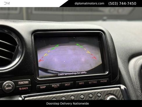 Used 2013 Nissan GT-R Black Edition AWD/4WD image 30
