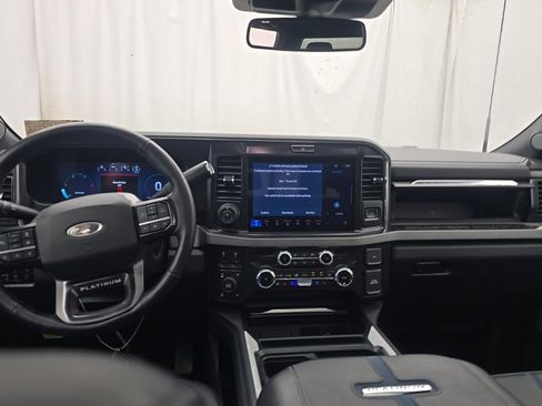 Used 2026 Ford F250 Platinum AWD/4WD image 10