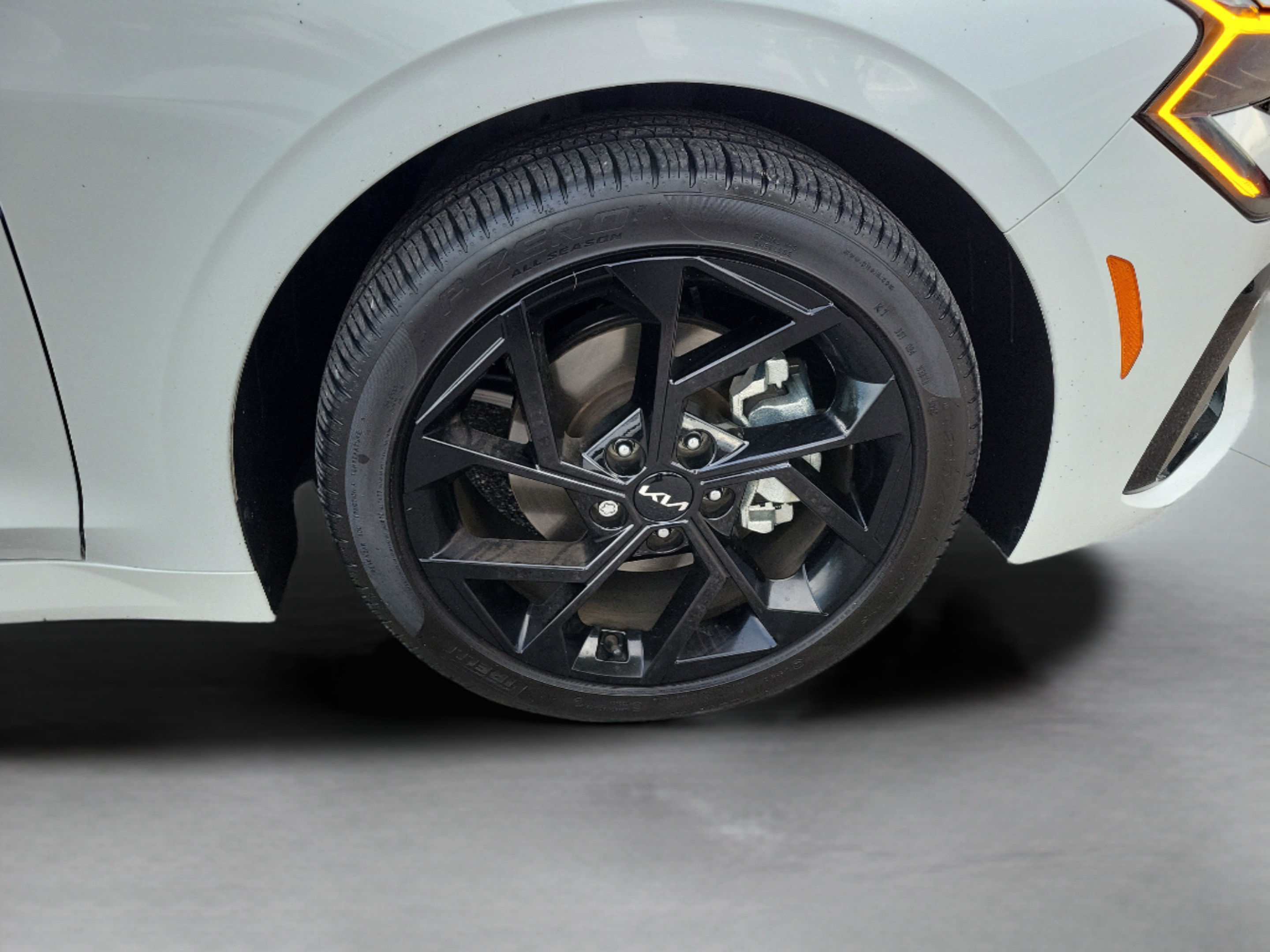 Certified 2026 Kia K5 GT-Line w/ GT-Line Premium Package FWD image 27