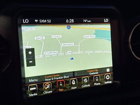 Used 2022 Jeep Wrangler Unlimited Sahara w/ Cold Weather Group image 13