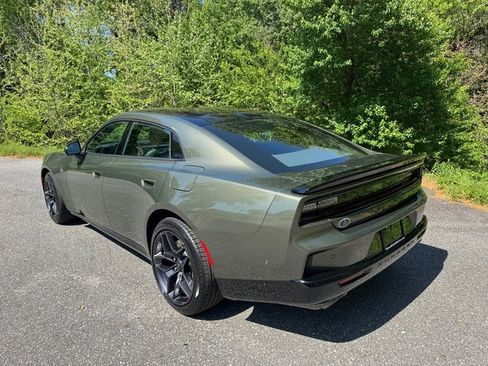 New 2026 Dodge Charger Scat Pack image 9