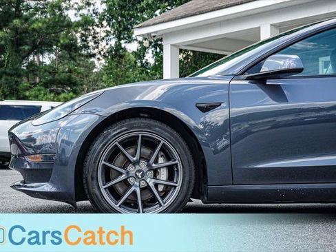 Used 2021 Tesla Model 3 Standard Range Plus RWD image 15