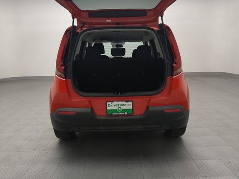 Used 2020 Kia Soul LX image 29