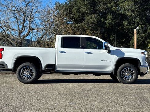 New 2026 Chevrolet Silverado 2500 LTZ w/ LTZ Premium Package image 3