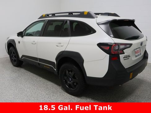 Used 2024 Subaru Outback Wilderness image 9