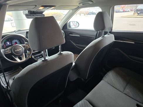 Used 2023 Kia Seltos LX image 20