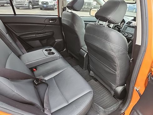 Used 2014 Subaru Crosstrek 2.0i Limited AWD/4WD image 32
