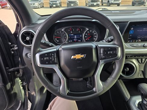 Used 2021 Chevrolet Blazer LT image 16