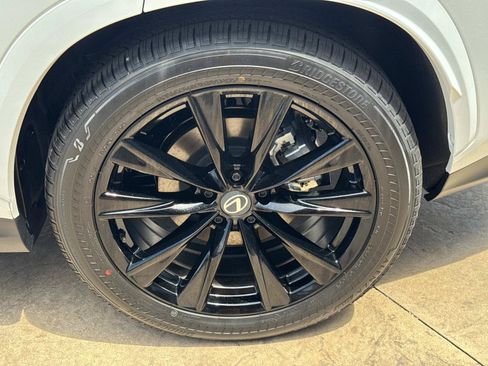 New 2026 Lexus NX 350 F Sport AWD/4WD image 20
