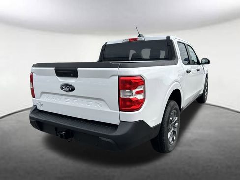 New 2025 Ford Maverick XLT image 5