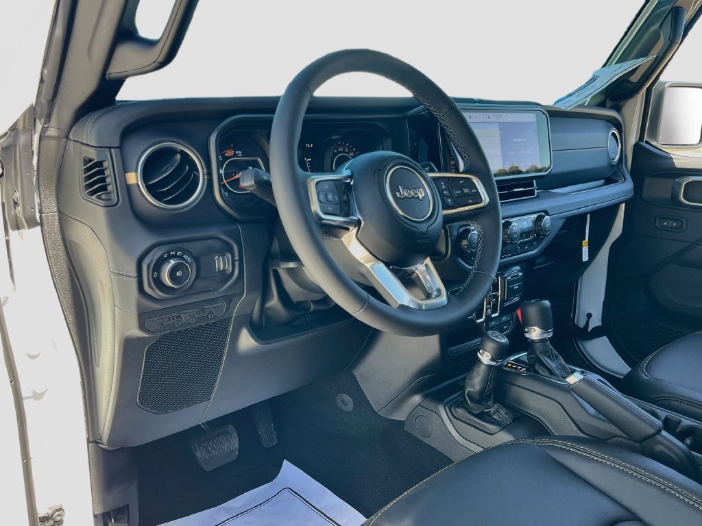 New 2027 Jeep Wrangler Unlimited Sahara AWD/4WD image 9