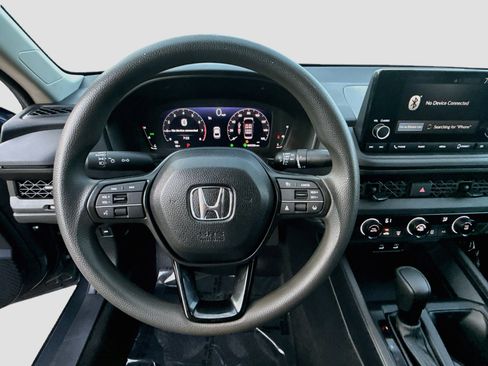 Used 2025 Honda Accord LX image 8
