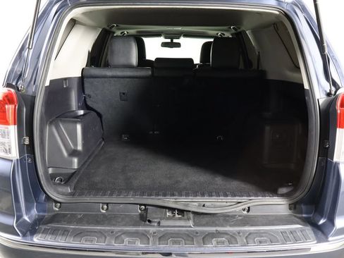 Used 2013 Toyota 4Runner Limited AWD/4WD image 10