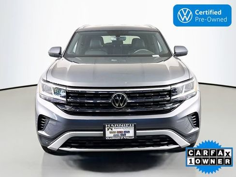 Certified 2022 Volkswagen Atlas Cross Sport SE AWD/4WD image 2