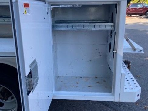 Used 2011 Ford F350 XL image 14