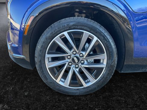 New 2026 Cadillac Vistiq Sport image 10