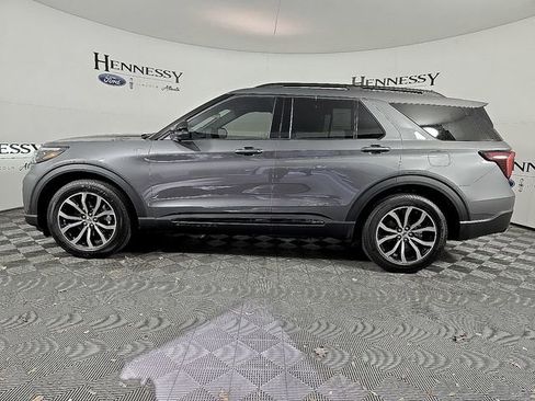 Used 2026 Ford Explorer ST-Line image 7