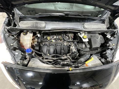 Used 2020 Ford Transit Connect XL image 21