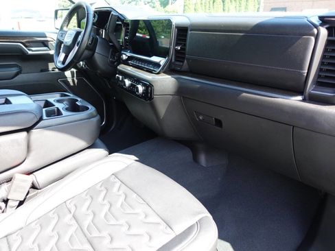 Used 2025 GMC Sierra 1500 Elevation AWD/4WD image 38
