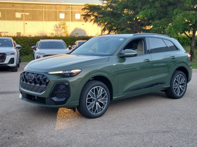 New 2026 Audi Q5 Premium Plus AWD/4WD image 3